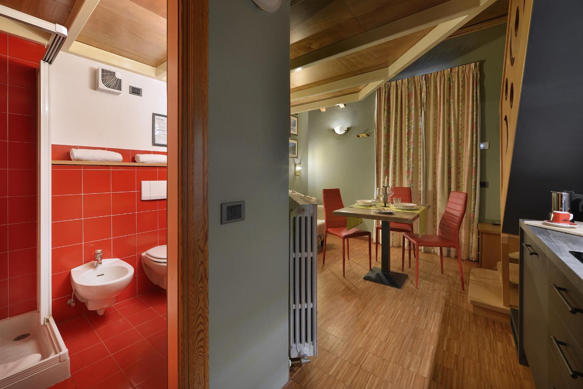 Cronox Mini Apartments Λιβίνιο Εξωτερικό φωτογραφία